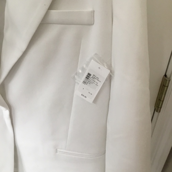 Saks Fifth Avenue White Blazer, NWT, Size Large - Picture 5 of 6